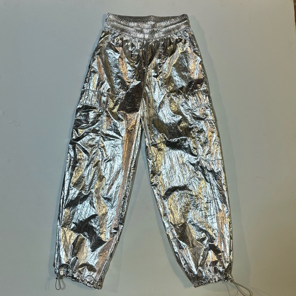 a new day Silver Metallic Jogger Pants XS - Picture 2 of 10